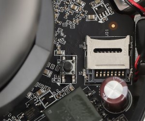 KAMERA IP SZYBKOOBROTOWA DS-2DE2A204IW-DE3(C0)(S6)(C)/PL - 1080p 2.8 ... 12 mm Hikvision 3