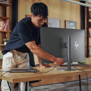 Komputer HP OmniStudio X AiO 32-c0005nw / B4LE4EA / Intel Ultra 7 / 32GB / SSD 1TB / Intel Arc / 4K / Win 11 Pro / Szary 7