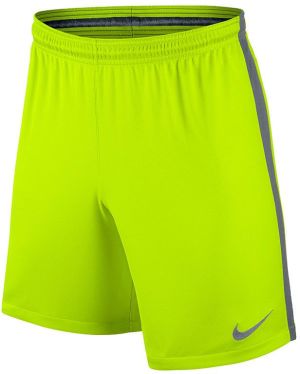 Nike Spodenki piłkarskie SQD Short K zielone r. S (807670-703) 1