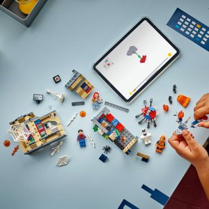 LEGO Marvel Mieszkanie Petera Parkera (76317) 4