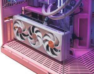 Komputer Madman Gaming Komputer dla pasjonaty Hyte Y70 Pink Ryzen-9-9950X3D/64GB/2TB/RTX5090 6