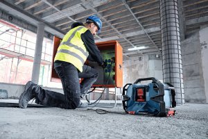 RADIO AKUMULATOROWE GPB 18VH-6 SRC 0*AH 2