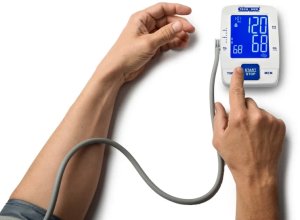 Ciśnieniomierz TMA-CONTROL 5 TECH-MED z funkcją mowy, pomiar podczas pompowania, pamięć 2x120, 22-42 cm 4