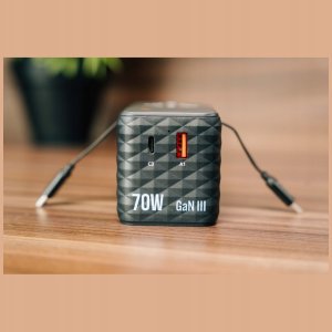 Verbatim Travel Adapter EU/UK/US GaN 1xUSB-C/1xUSB-A/2xUSB-C PD 70W black 30186 4