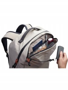 Bellroy Lite Travel Pack - plecak podróżny 30L z kieszenią na laptop (ash) 10