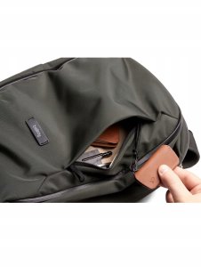 Bellroy Transit Workpack 2nd ed. - plecak 20L z kieszenią na laptop (olive) 5