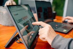 Monitor Verbatim 32402 3