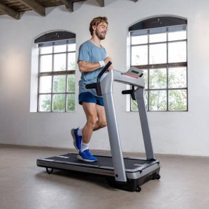 FLOW FITNESS BIEŻNIA ELEKTRYCZNA RUNNER DTM400i 2