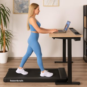 Bieżnia domowa elektryczna domowa Bauerkraft wyświetlacz chodzenie cardio czarna 2