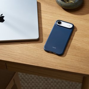 Beats iPhone Air Case with MagSafe and Camera Control — Bedrock Blue - MGJW4LL/A 3