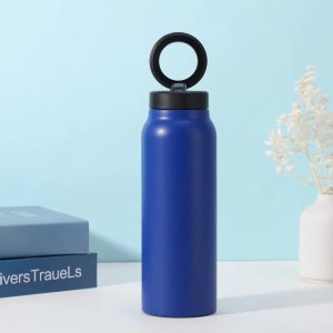 OEM Butelka / bidon na wodę metal z uchwytem kompatybilnym z Magsafe 950ml niebieski 2