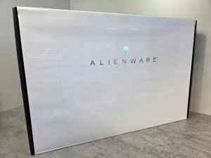 Dell Alienware m18 R2 i9-14900HX 32GB 2TB SSD RTX 4080 QHD+ 165Hz Win11 11