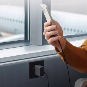 Ładowarka sieciowa Cuktech CUKAD653EUGR 65W GaN 2 x USB-C 1 x USB-A - szara 3