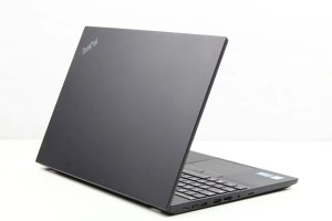 Lenovo Thinkpad P53s i7-8665U 16 GB 512 GB FullHD (1920x1080px) Windows 11 Professional 4