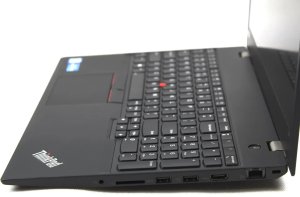 Lenovo Thinkpad T580 i5-8350U 8 GB 256 GB FullHD (1920x1080px) Windows 11 Professional 8