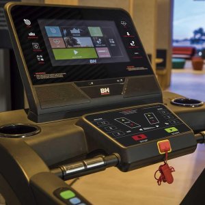 Bieżnia treningowa RS900 TFT 16" z ekranem dotykowym  BH Fitness G6178TFT 3