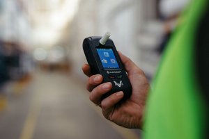 Alkomat elektrochemiczny AlcoVisor Mark V Plus Black 6