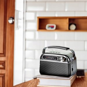 Radio FM kuchenne warsztatowe przenośne zasilane sieciowo bateryjnie RETOO 3