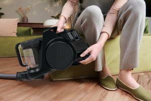 Cyclonic vacuum cleaner HOOVER HP210P 011 15