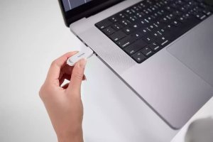 Pendrive SanDisk Phone Drive, 64 GB  (SDIXS0N-064G-GN6NE) 4