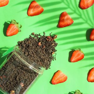 Herbata czerwona pu-erh TRUSKAWKOWY truskawki PuErh 170g - sypana liściasta herbata PREMIUM Cup&You 4