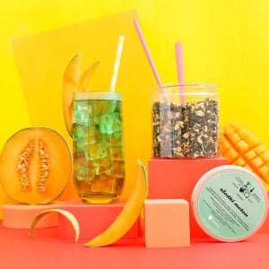 Herbata zielona SŁODKI MELON melon bławatek jagody goji kwiat herbaty 140g - sypana liściasta herbata PREMIUM Cup&You 4