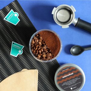 Kawa smakowa aromatyzowana ADWOKAT ziarnista deserowa ARABICA Cup&You 200g na prezent upominek dla kobiety mężczyzny faceta mamy taty żony męża 4