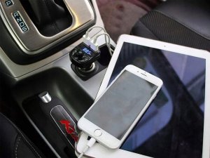 TRANSMITER SAMOCHODOWY BLUETOOTH FM MP3 SD ŁADOWARKA 2x USB WIELOFUNKCYJNY 6