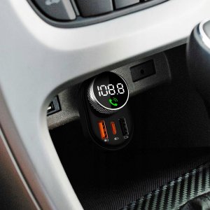 Transmiter Samochodowy BLUETOOTH FM MP3 Szybka Ładowarka USB QC 3.0 MOC 30W BC74 9