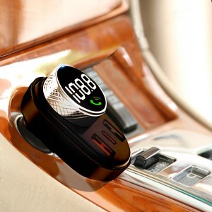 Transmiter Samochodowy BLUETOOTH FM MP3 Szybka Ładowarka USB QC 3.0 MOC 30W BC74 10