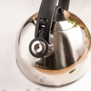 CZAJNIK STALOWY Z GWIZDKIEM 2,5L KLAUSBERG KB-7910 8