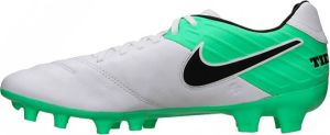 Nike Buty piłkarskie Tiempo Mystic V FG biało-zielone r. 41 (19236 103) 2