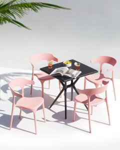 Zestaw 4 krzeseł ogrodowych GUBBIO Różowy 4