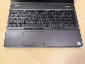 Laptop Dell Precision 3541 15,6" i7-9850H 64GB 1TB SSD Nvidia Windows 11 6