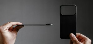 NOMAD Magnetic Leather Back - nakładka magnetyczna na iPhone 17 Pro kompatybilna z MagSafe, skóra Horween (black) 6