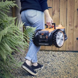 Robot koszący LawnMaster VBRM16 OcuMow do 100m bezprzewodowy ogród wydajny 9