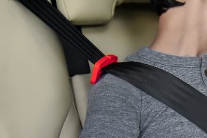 FOTELIK SAMOCHODOWY PODKŁADKA SIEDZISKO CZARNY PIKOWANY R129 125-150 CM 4