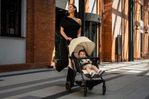 WÓZEK DZIECIĘCY SPACERÓWKA ORSETTO LUNA PIASKOWY 2