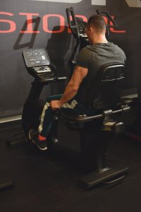 Rower stacjonarny Toorx Rower Treningowy Elektromagnetyczny Poziomy BRX R9500 LED (BRX-R9500) 3