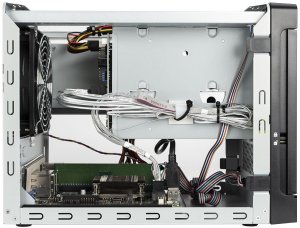 bluechip SERVERline T10302s serwer 960 GB Sześcian Intel Atom® C3558 2,2 GHz 16 GB DDR4-SDRAM 265 W 2