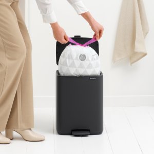 Brabantia Bo Pedal Bin 12L - Mineral Infinite Grey 3