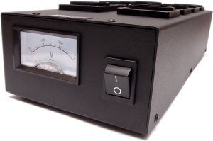 Tomanek TAP8ONV+ z DC Blockerami - listwa zasilająca do sprzętu audio z filtrem oraz dc blockerami, wyłącznikiem i woltomierzem 3