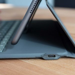 ZAGG-KEYBOARD-MESSENGER FOLIO 7