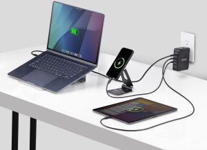 Ładowarka StarTech .com 140W USB-C Wall Charger, USB-C/USB-A, PD GaN Power Adapter - Zasilacz - Technologia GaN - 140 Watt - 5 A - Power Delivery 3.1 - 4 wyjściowe złącza (USB, 3 x USB-C) - czarny 8