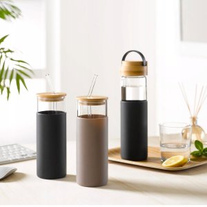 Szklany bidon z silikonową osłonką, 0,5l 2