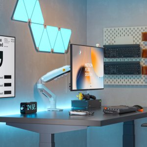 F80-XM Gulf Blue Solidny Ergonomiczny Uchwyt do Monitora 17'-30' Regulacja 3D VESA PIVOT 4