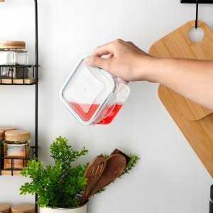 Pojemniki na żywność z pokrywką i uszczelką 4 szt. 4