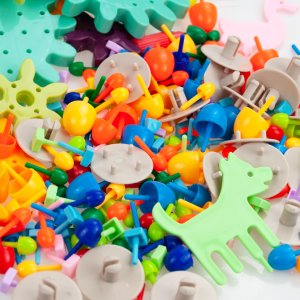 TG59945 ZESTAW KLOCKI KONSTRUKCYJNE RUCHOME ZĘBATKI 268 ELEMENTÓW EDUKACYJNE 4