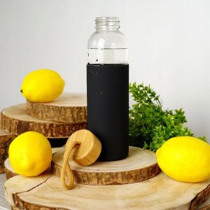 Butelka na wodę szklana z silikonowym pokrowcem 600 ml 13