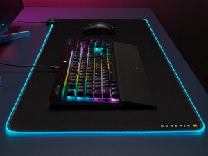 Corsair K70 RGB PRO klawiatura Gaming USB QWERTY Skandynawia Czarny 2